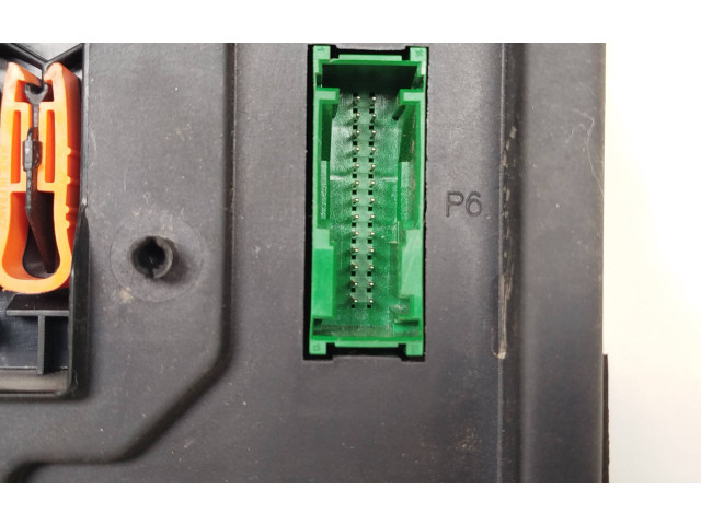 Блок предохранителей 7M0971882A, XM2114A212AA Ford Galaxy