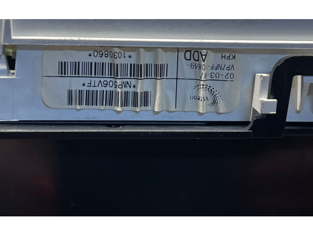 Přístrojová deska Nissan Navara D40 2007