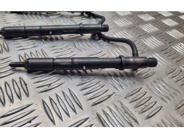 Форсунка 059130201E, 0432133836    Audi A6 S6 C5 4B   