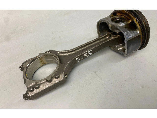 Поршень с шатуном DNUE 02606LJ1, 4202606LJ1 Audi A3 S3 8V