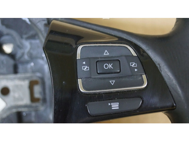 Volant Volkswagen Touareg II 2011 7P6419091  