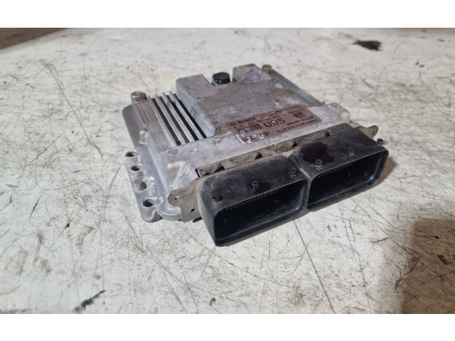 Блок управления двигателя 0281033002   KIA Ceed