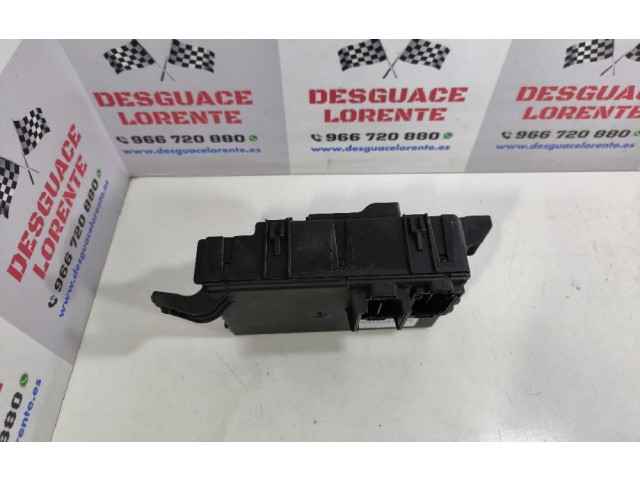 Pojistková skříňka 00517954290 Fiat Punto (199) 2009