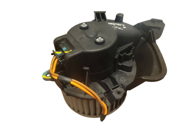 Вентилятор печки    507730100   Opel Combo D