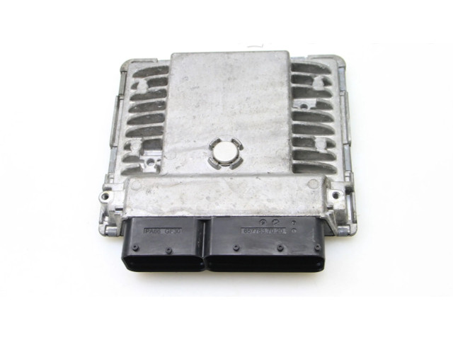 Блок управления двигателя 03F906070AM Skoda Fabia Mk2 (5J)