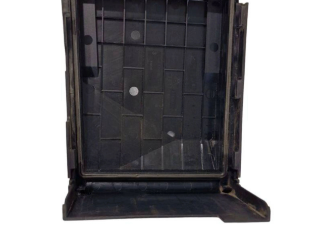 Блок предохранителей  1K0937132   Volkswagen Touran I    