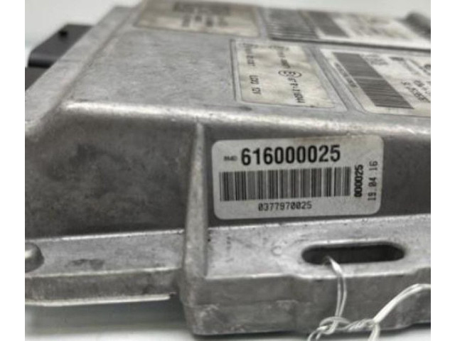 Блок управления двигателя 12679199 Opel Meriva B