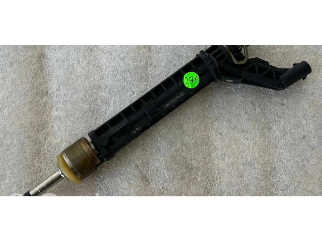 Vstřikovač 06M906036AS   Audi A8 S8 D5  pro naftový motor 3.0 DDVC 