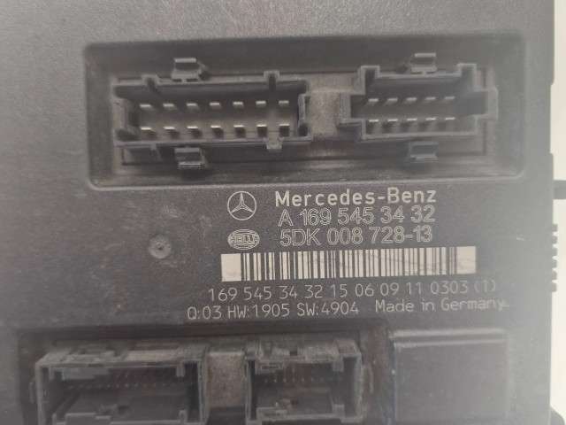   Pojistková skříňka 1695453432, 5DK00872813   Mercedes-Benz A W169 2006