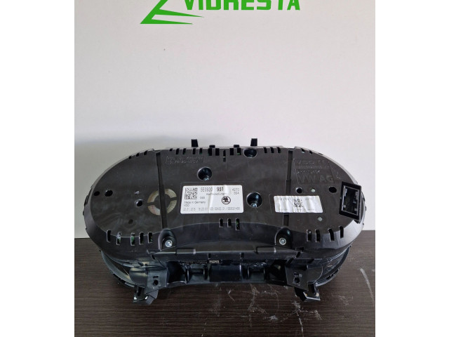 Панель приборов 5E0920951, 155021456 Skoda Octavia Mk3 (5E)