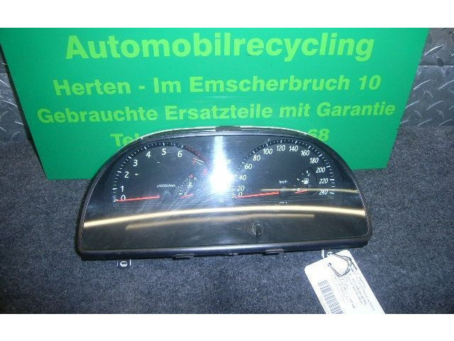 Přístrojová deska Toyota Camry 2004 838000W091