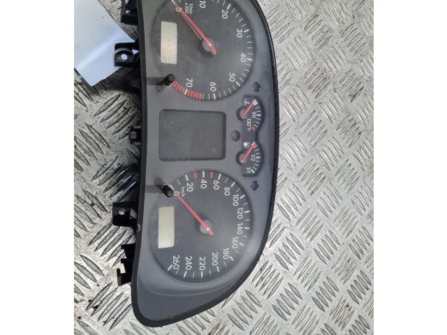 Панель приборов    Volkswagen Bora       