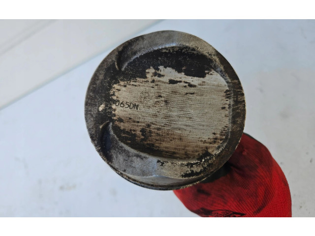  Поршень с шатуном  065DN  Audi A6 C7  