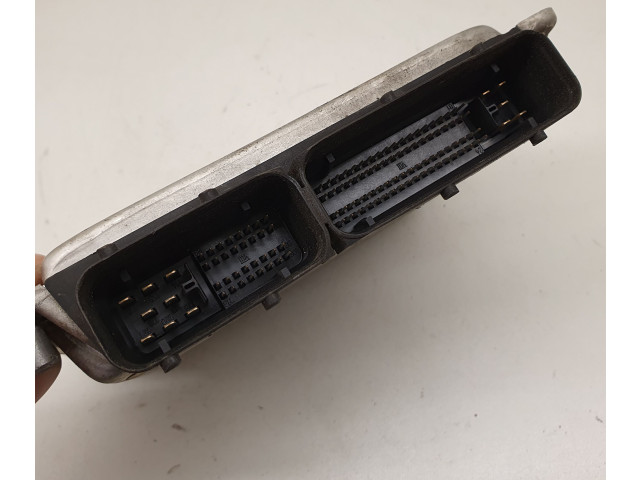 Řídící jednotka 038906019PB, 0281012920   Audi A6 S6 C5 4B 2000