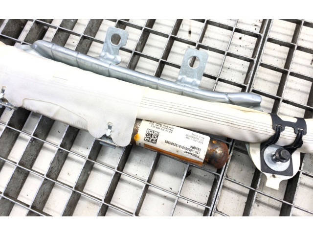 Боковая подушка безопасности 30780647   Volvo S60