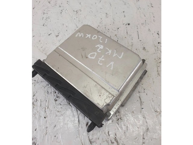 Блок управления двигателя 30637733A, 1039S00000   Volvo V70