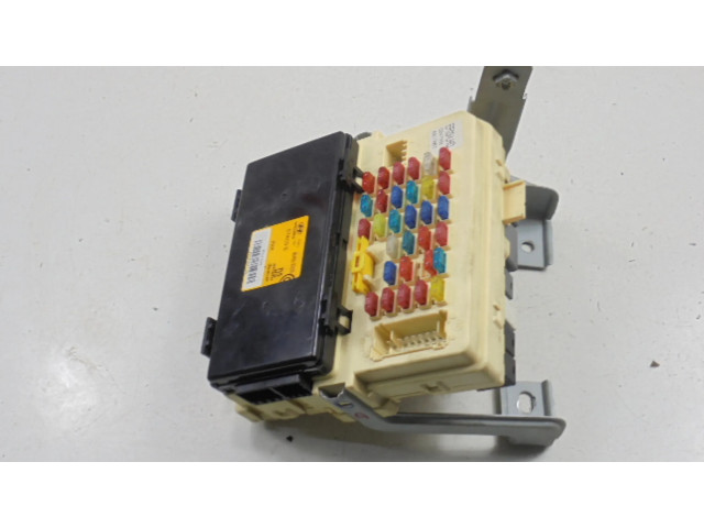 Блок предохранителей  95400-3D200   Hyundai Sonata    