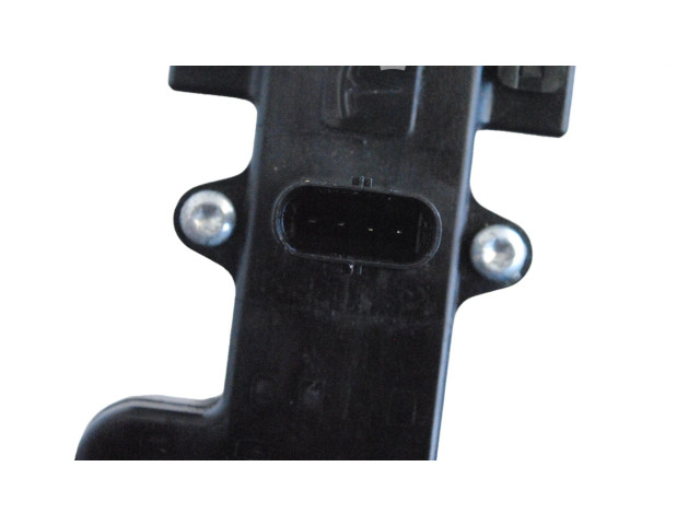 Turbodmychadlo Блок управления дверью 104535400B   Tesla Model X   L2S