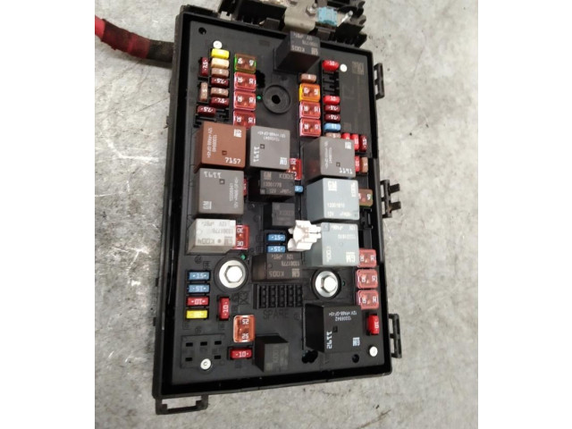 Блок управления двигателем Блок управления 13368642   Opel Astra J