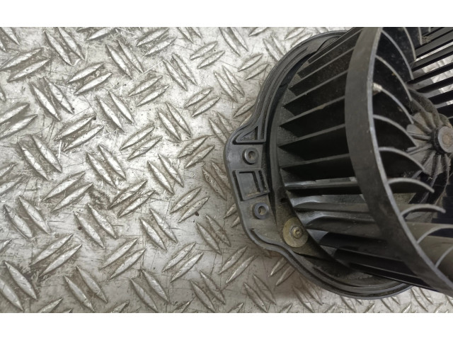 Вентилятор печки Volvo V70