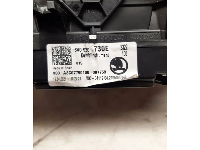 Панель приборов 6V0920730E   Skoda Fabia Mk1 (6Y)       