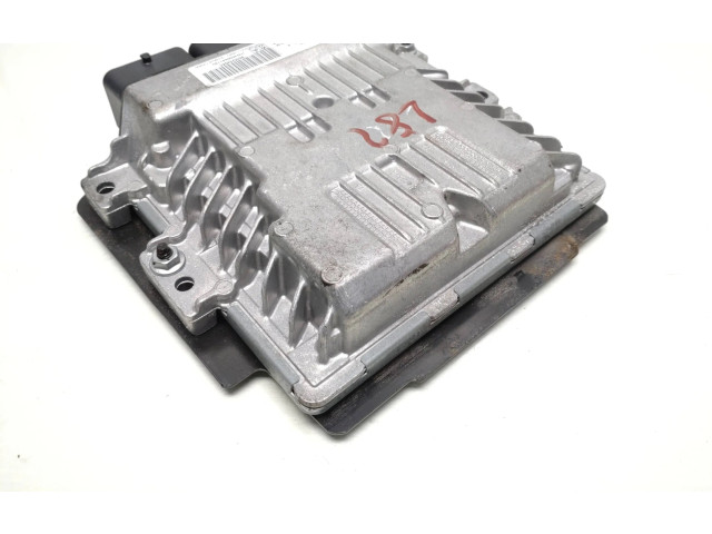 Řídící jednotka 9800268980 Peugeot 5008 2013