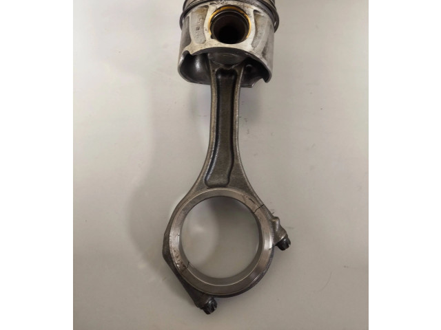 Поршень с шатуном Audi A6 S6 C7 4G