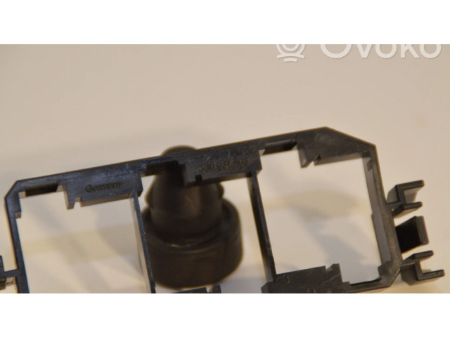 Другая деталь салона