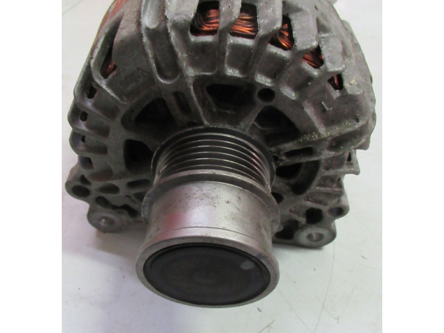Генератор 04C903023M   Skoda Octavia Mk3 (5E)      