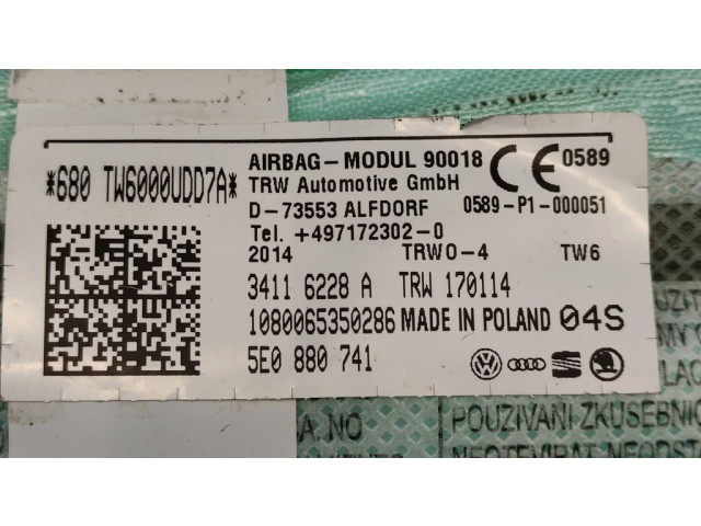 Боковая подушка безопасности 5E0880741, 34116228A Skoda Octavia Mk3 (5E)