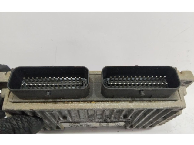 Блок управления двигателем Блок управления 9654232880   Peugeot 307 CC