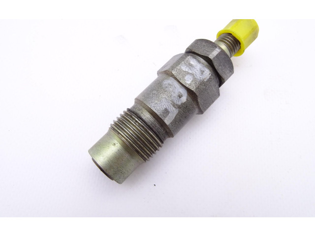 Форсунка Nissan Vanette