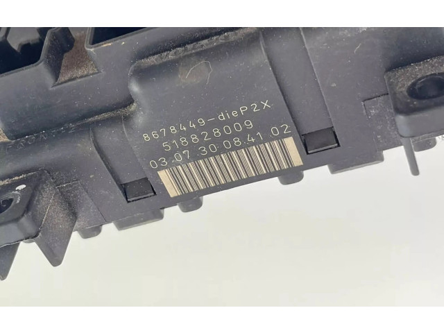 Pojistková skříňka 8678449 Volvo XC70 2003