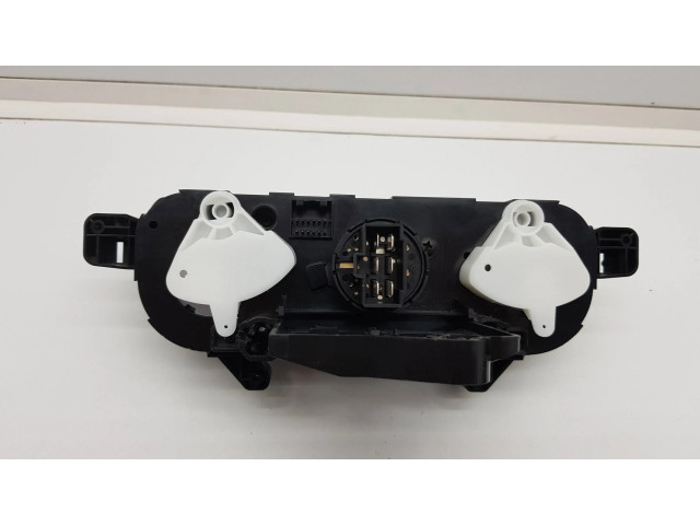 Блок управления климат-контролем WQT100D050, 211018A370   Dacia Spring