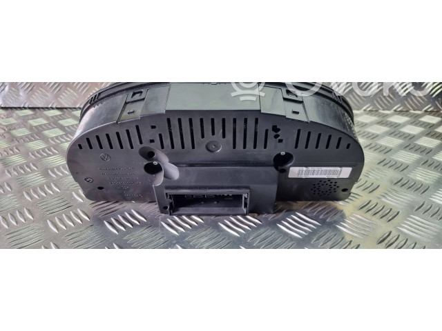 Řídící jednotka 03G906021CG, 0281012746   Volkswagen Caddy 2007