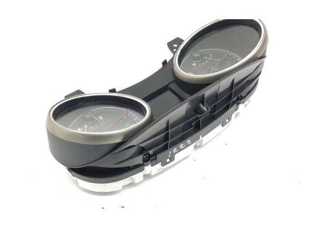 Панель приборов CR0039609M0C0, 003682250000 Jeep Grand Cherokee