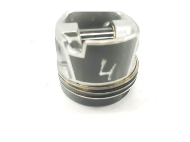  Поршень с шатуном  04L107065A, 04L107065A  Volkswagen Caddy  