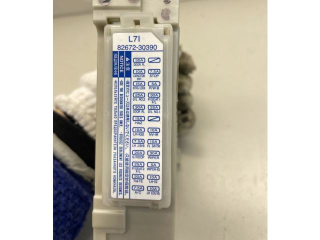 Pojistková skříňka 8273030L50 Lexus GS 250 350 300H 450H 2014