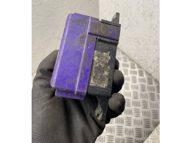 Pojistková skříňka Suzuk Grand Vitara I 2000