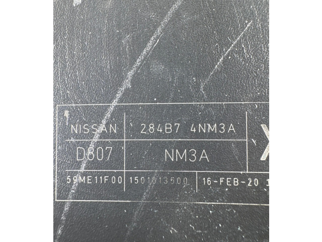 Pojistková skříňka 284B74NM3A, 1501013500 Nssan Leaf I (ZE0) 2014
