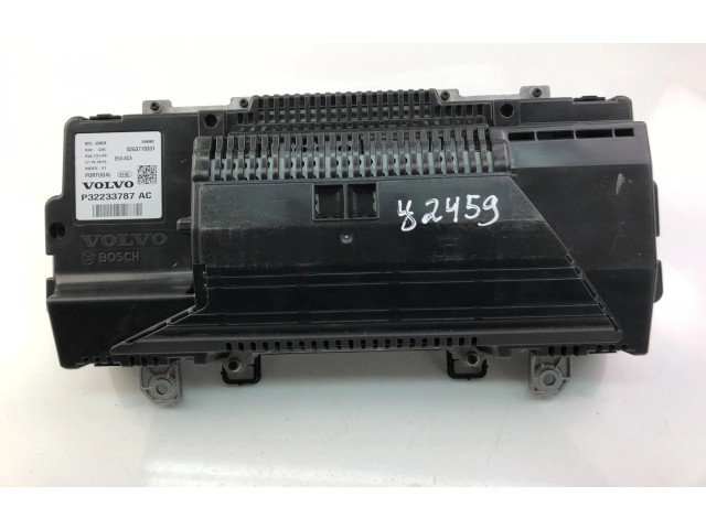 Панель приборов P32233787AC   Volvo XC90       