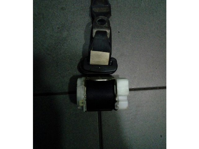 Третий рядный ремень безопасности    Citroen C1