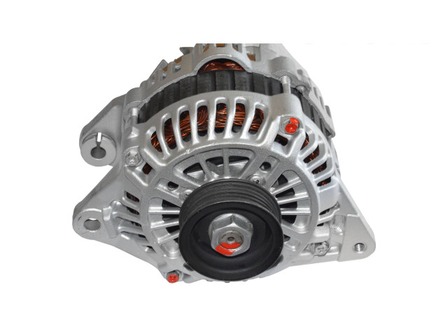 Генератор MD358607 Mitsubishi Space Runner