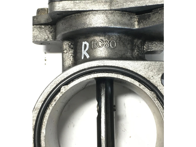 Řídící jednotka E080 Mitsubishi Pajero 2005