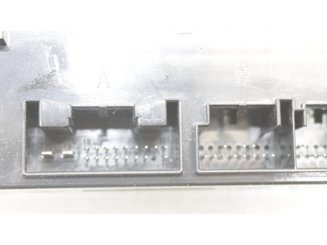 Блок управления климат-контролем 5WA907727AK Skoda Octavia Mk4