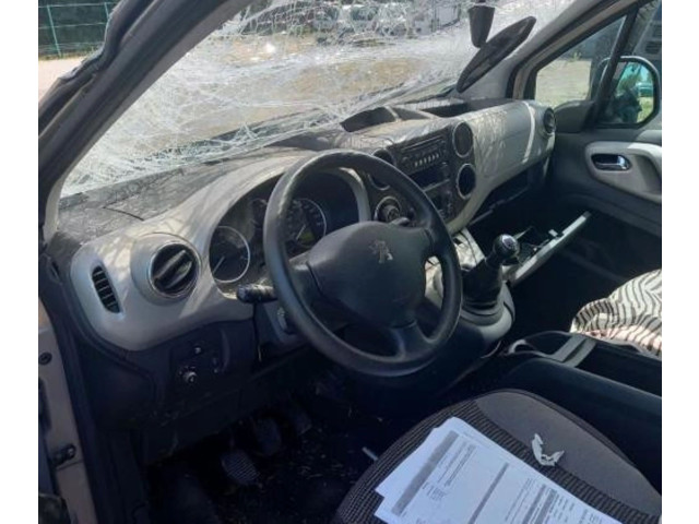 Дисплей    9821851780, 9821851780   Peugeot Partner