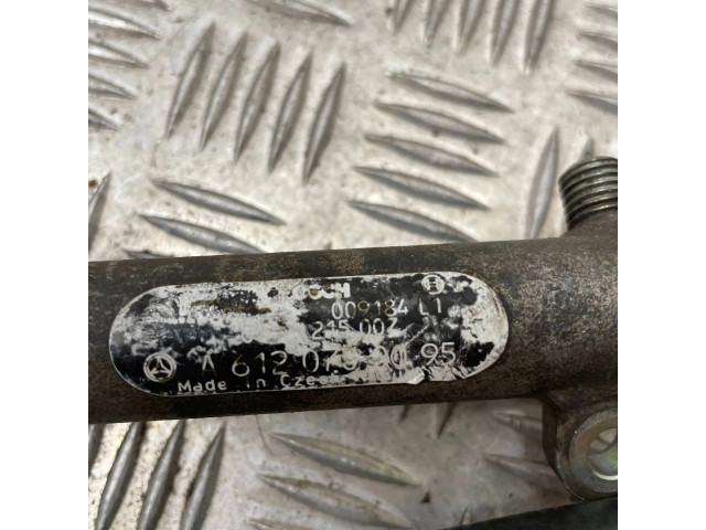 Топливная рампа Jeep Grand Cherokee (WJ) 2.7