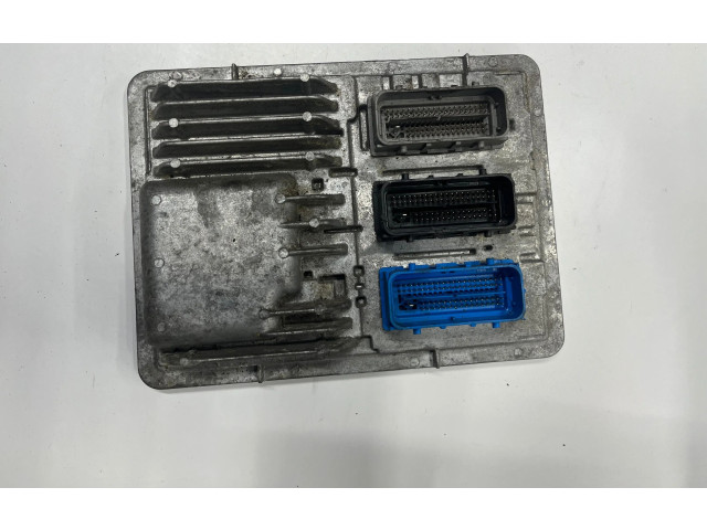 Генератор 12677677, 811839393   Chevrolet Cruze II      