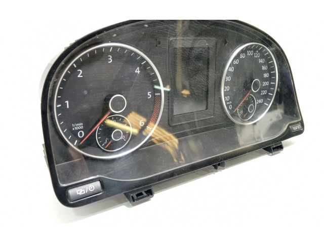 Přístrojová deska  Volkswagen Caddy 2017 2K5920876F  