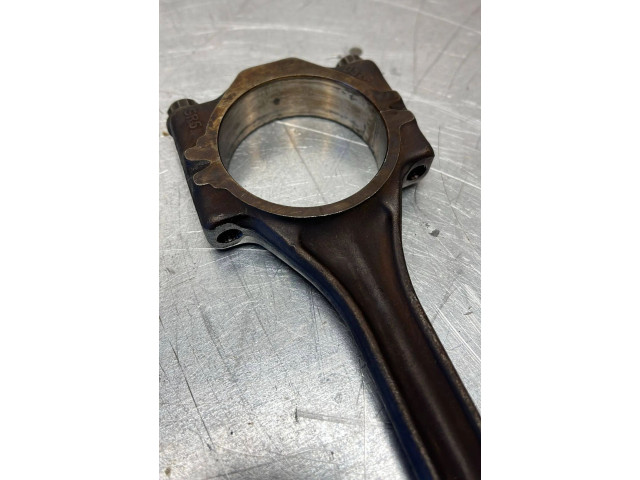 Шатун AKQ AKQ    Volkswagen Golf IV  